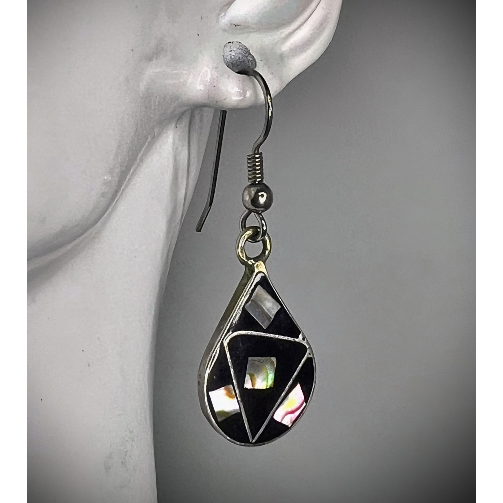 Vintage Mexico Silver Black Geometric Abalone Shell Inlay Teardrop Earrings
